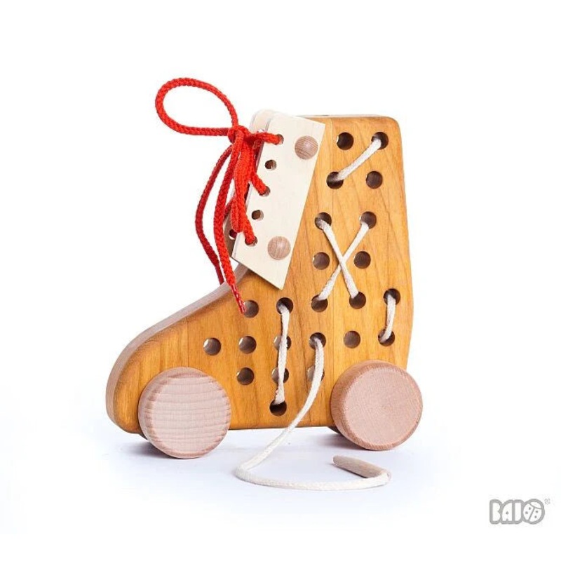 Bajo Lacing Shoe Toy