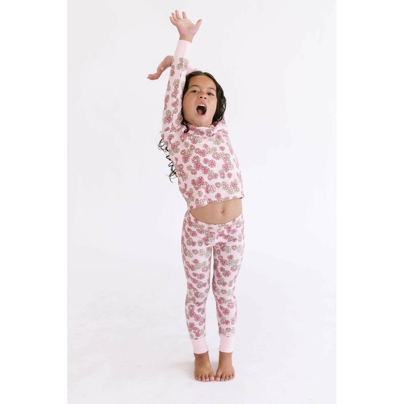 2 Piece Pajama Set in Wild Daisy Heart