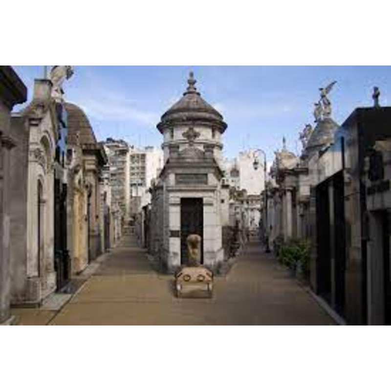 Recoleta Love at First Sight Tour