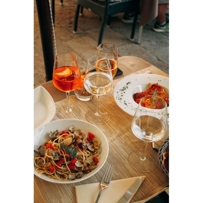 Dinner for Two S97451163