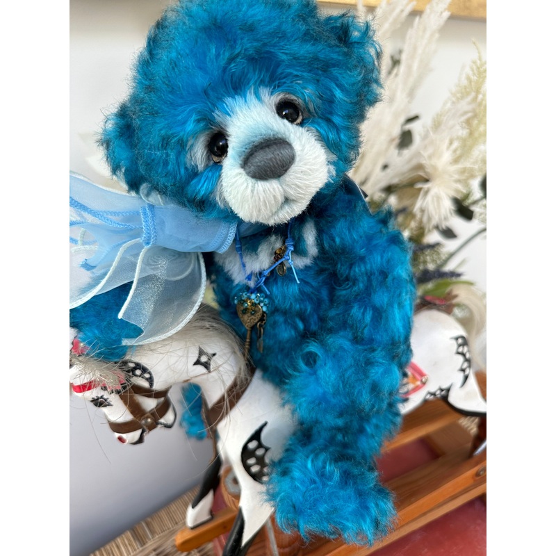 Narnia Charlie Bears Isabelle Collection Limited Edition No 287