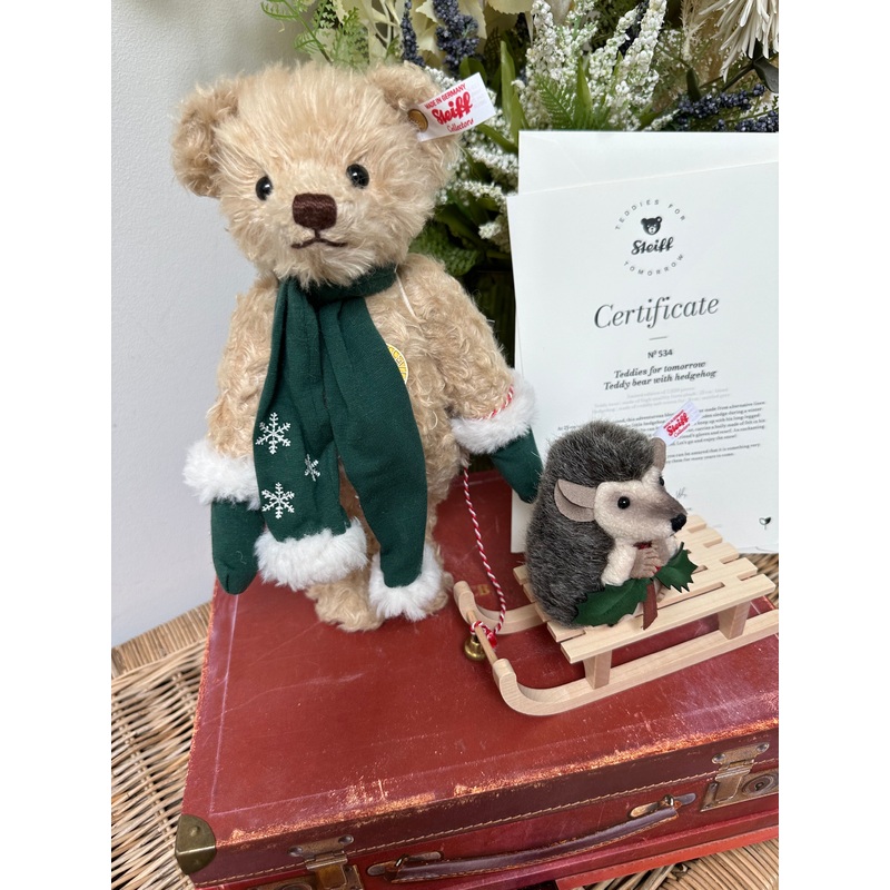 Teddys for tomorrow Teddy Bear with Hedgehog No 534