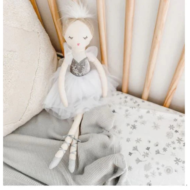 'Nina' Prima Ballerina Doll