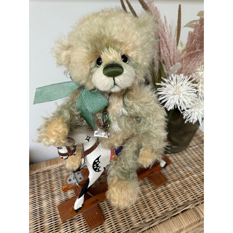 Greenwich Limited Edition Collectable Isabelle Collection Teddy Bear No 172