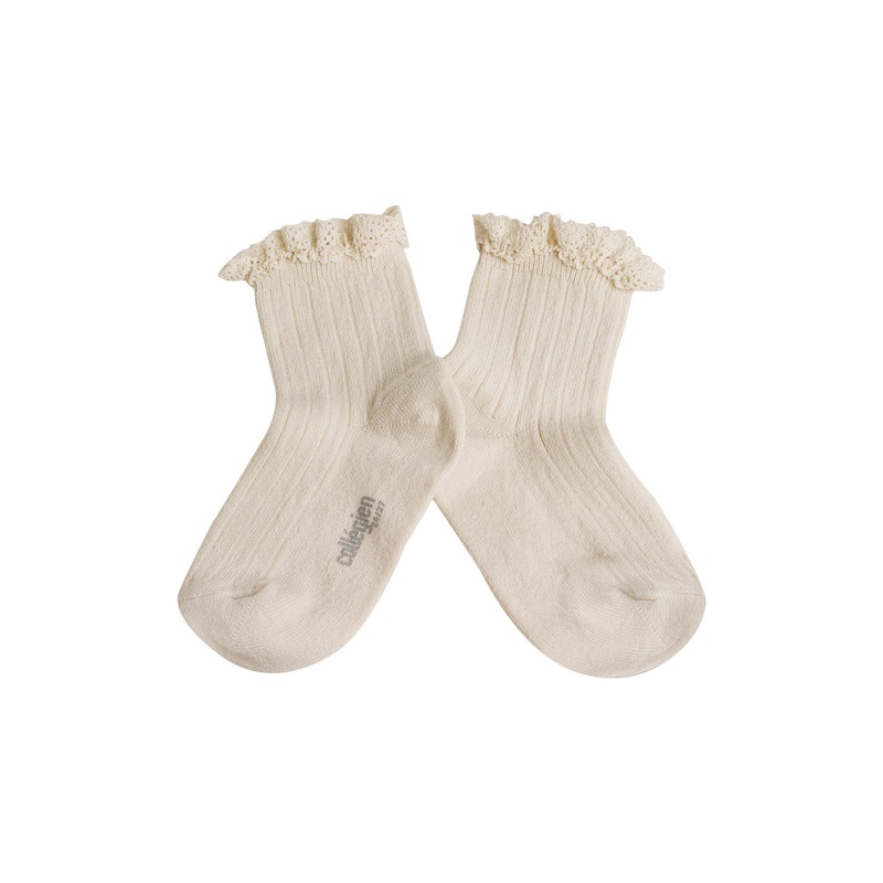 Lili Lace Trim Ribbed Ankle Socks