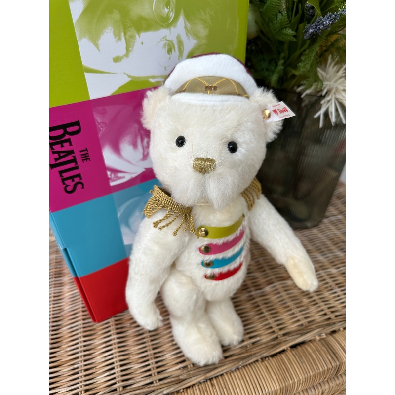 Steiff Rocks The Beatles Sergeant Pepper Collectable Teddy Bear No 745