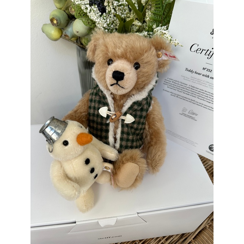 Teddy Bear with Snowman 2024 Steiff Limited Edition Christmas New Release No 252