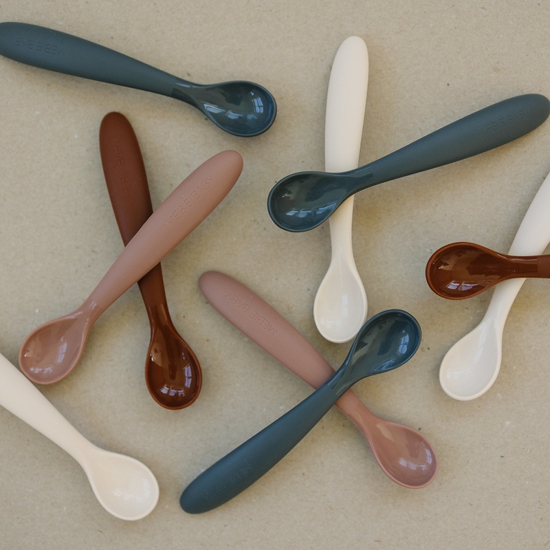 Silicone Spoon sets Cream and Charcoal