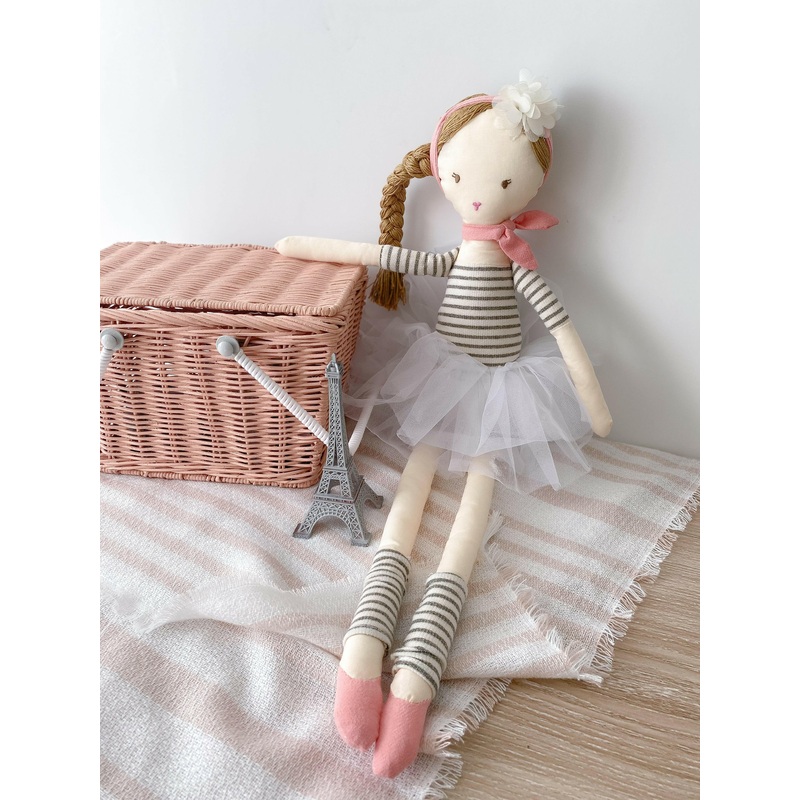 VIVIENNE PARISIAN DOLL