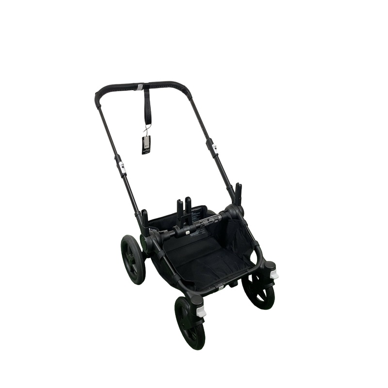 Avery UltraDuty GHS Chemical Waterproof and UV Resistant Labels, 4 x 4, White, 4/Sheet, 50 Sheets/Box (AVE60504) Box of 200