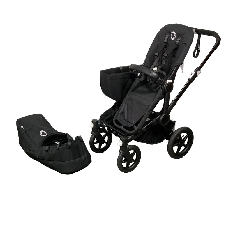 Avanti 0.7 Cu Ft Microwave Oven, 700 Watts, White (AVAMT7V0W) Each