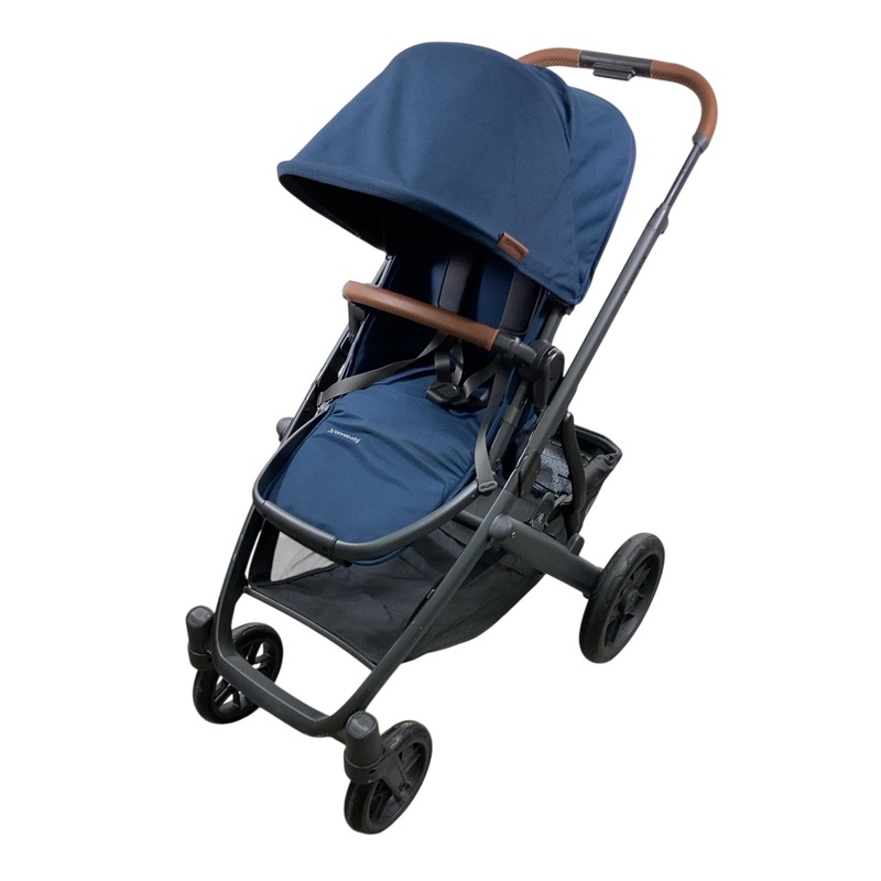 OIKOS Triple Zero Blended Greek Nonfat Yogurt, 5.3 oz, Strawberry/Mixed Berry/Vanilla, 18/Carton, Ships in 1-3 Business Days (GRR90200027)