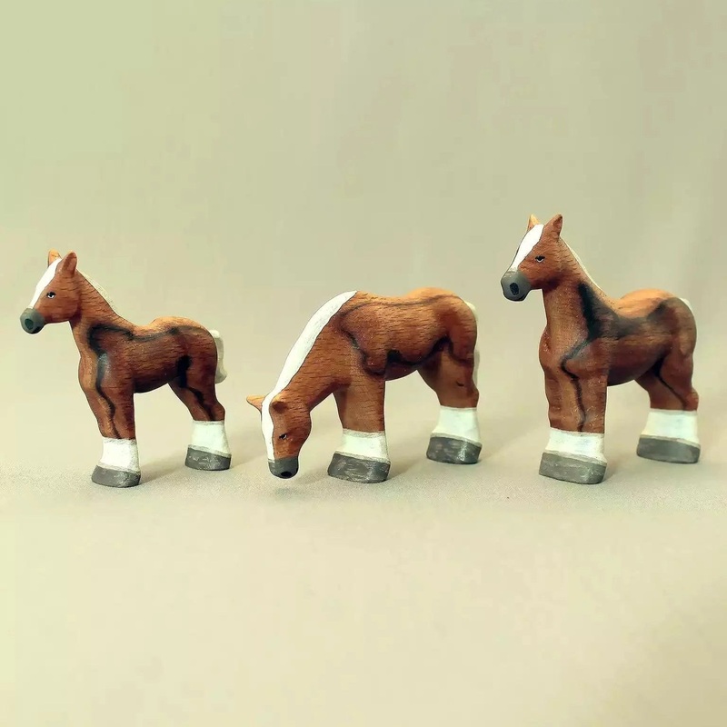 Wooden Horse Family - Set Of 3