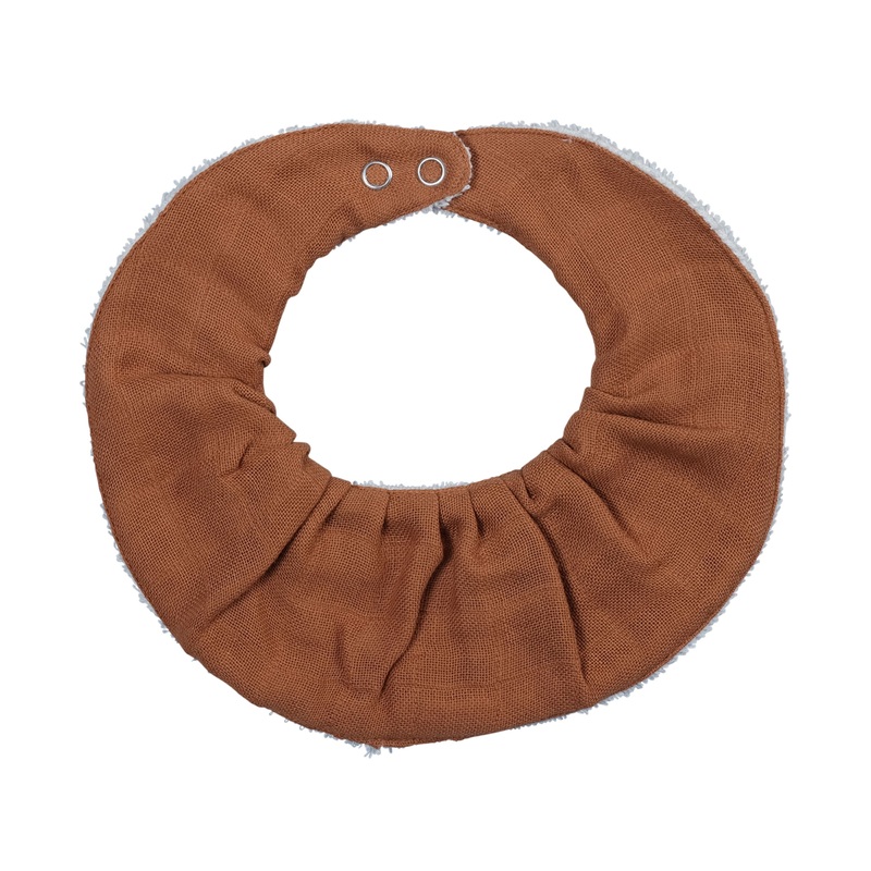 Organic Cotton Ruffle Bib | Cinnamon