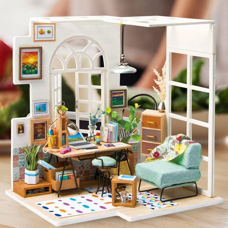DIY MIniature House Kit: Soho Time Dollhouse