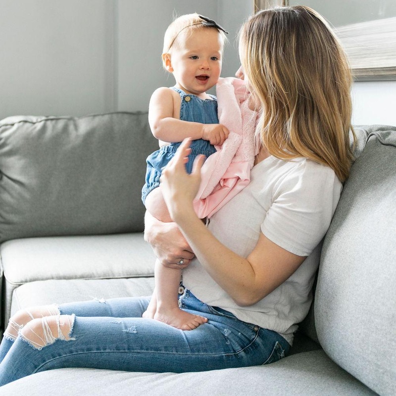 Saranoni Light Pink Lush Satin Border Mini Blanket