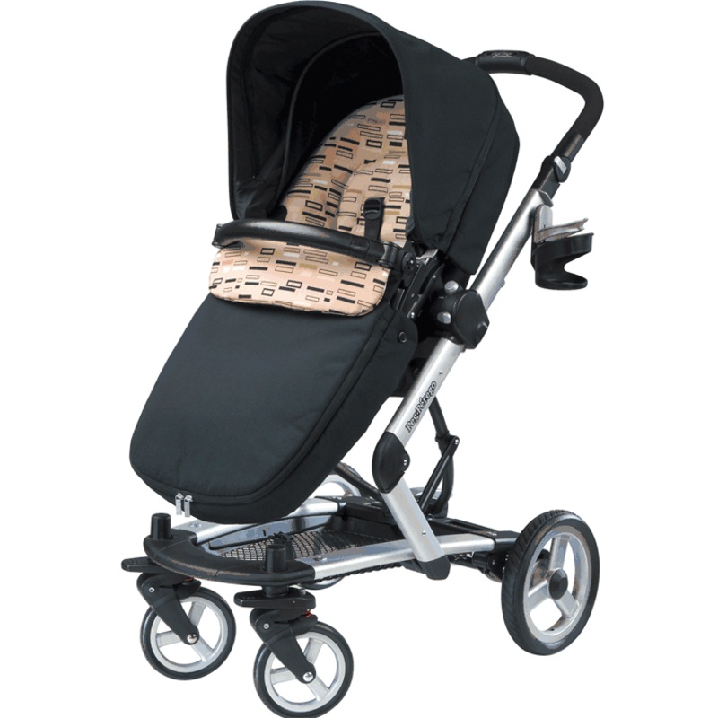 Peg Perego 2010 Skate Stroller with Bassinet in Black Step