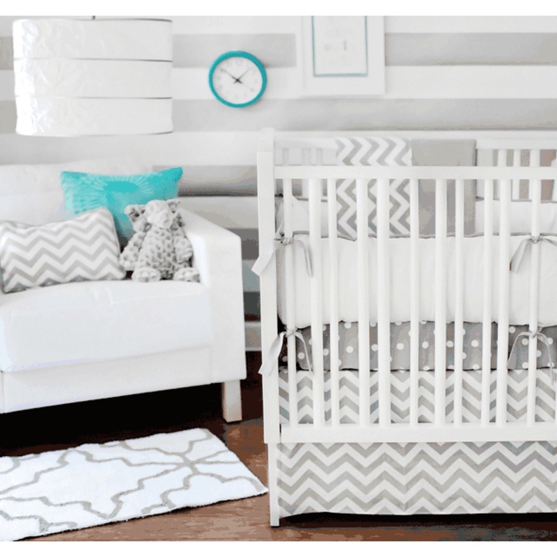 New Arrivals Zig Zag Grey 2 Piece Baby Crib Bedding Set