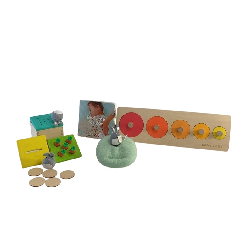 Lovevery The Babbler Play Kit