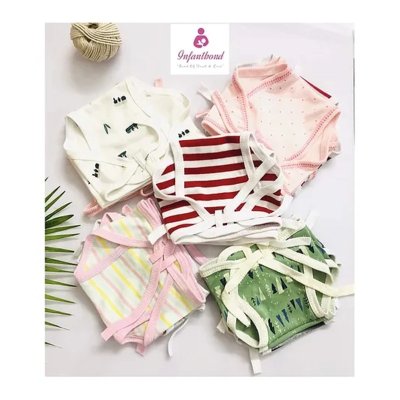 Fareto Born Baby 24 Hosiery Cotton Single Nappies 4 Nappy Changing Waterproof Sheets - Multicolour(Colour and design may vary)