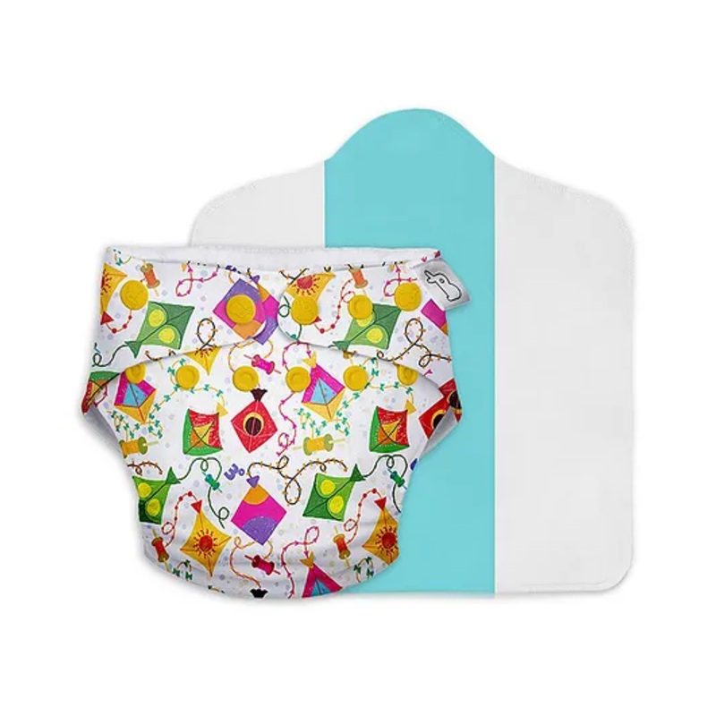 SuperBottoms Freesize UNO Cloth Diaper (3M - 3Y) Reusable with 1 Dry Feel Pad, Absorbs 4-5 Pees - Coloured Skies